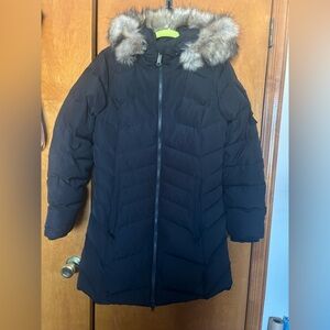 Women’s Eddie Bauer down coat black Size Medium